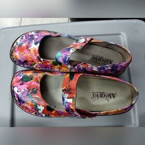 Alegria Mary Jane Clogs Size 41/8.5 Floral Print PAL-135